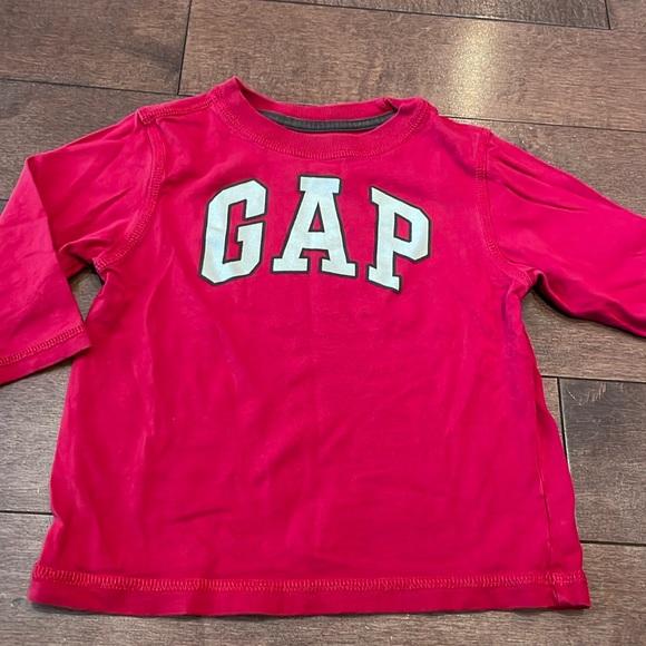 Gap Kids Red Playtime Favorites shirt - Picture 1 of 4
